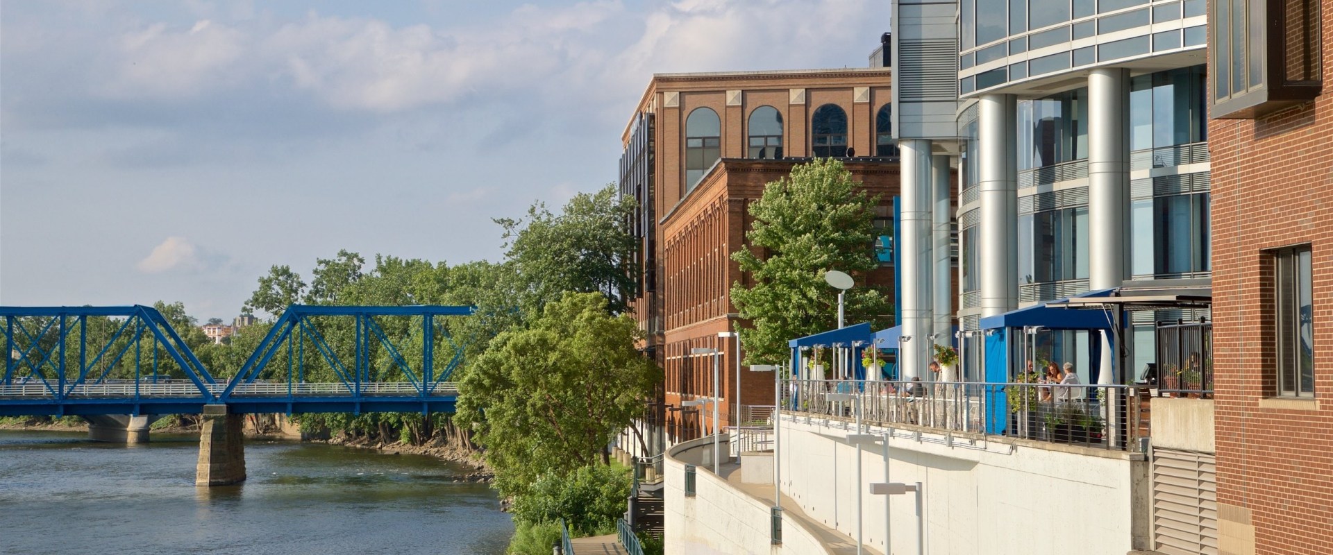 The Ultimate Guide to Airport Transportation in Kent County, Michigan